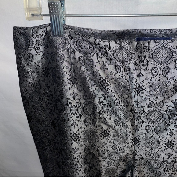 Ann Taylor Dress Pants Women’s Size 12 Gray Floral 100% Silk Zip Side - Picture 5 of 12